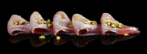 103.CARPACCIO TONNO FLAMBÉ 8PZ