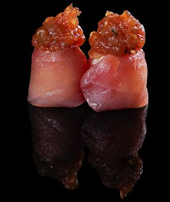 163.GUNKAN SPICY MAGURO